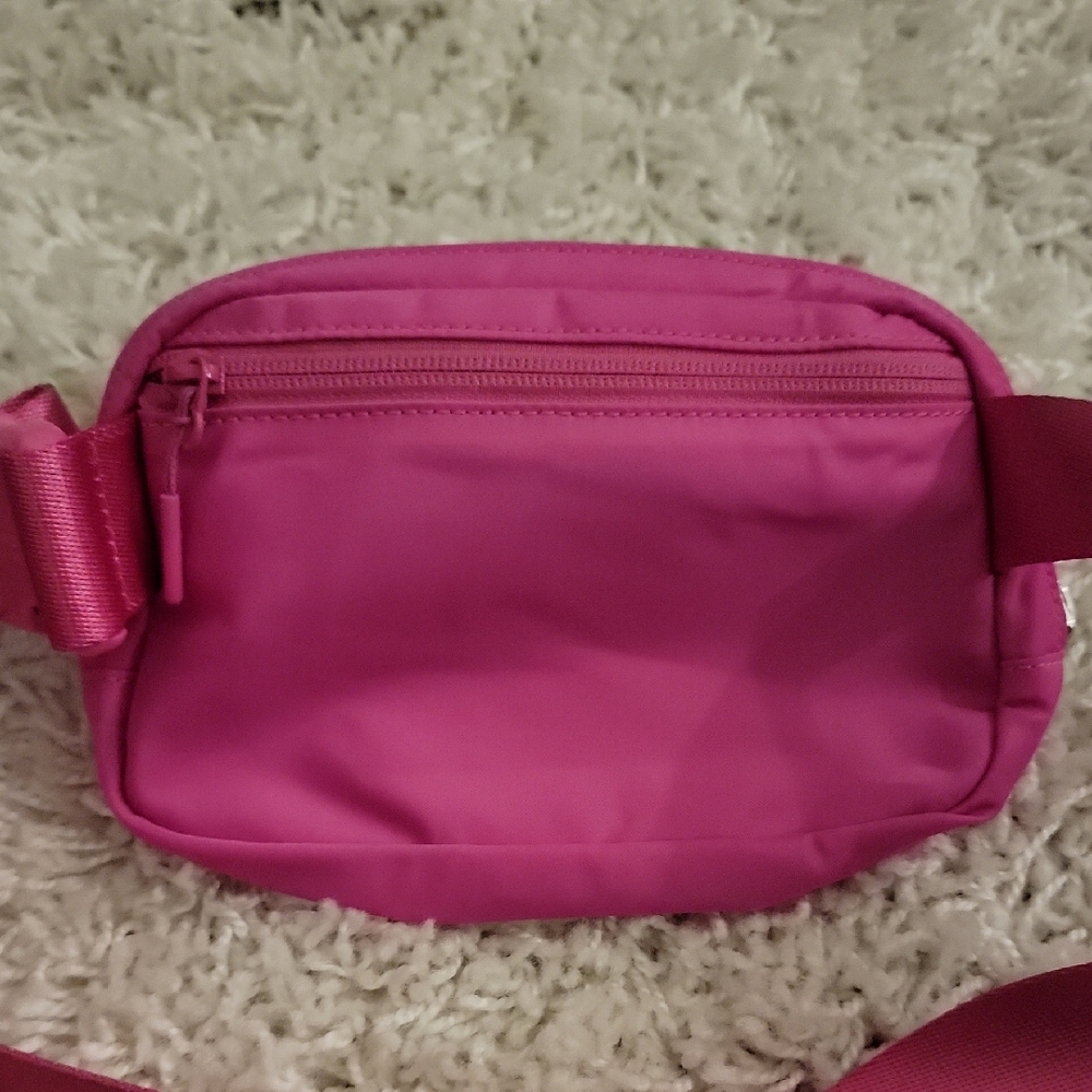 Lululemon Athletica Vibrant Pink Crossbody Bag - Picture 3 of 5